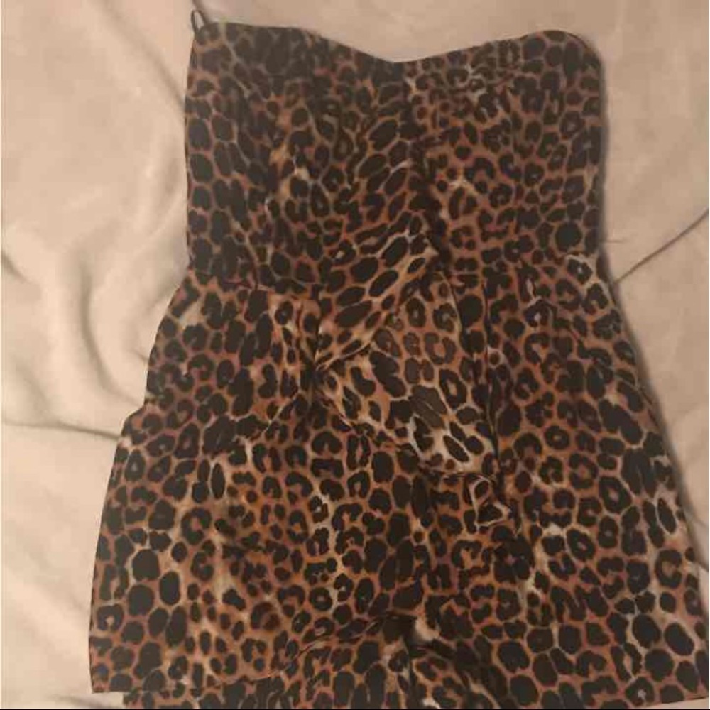 Express Romper - Picture 2 of 4